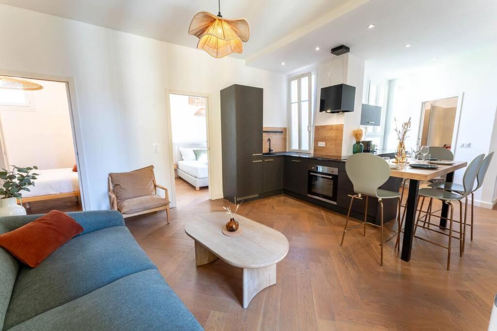 Superbe Deux Chambres, Centre Proche Port * Nizza
