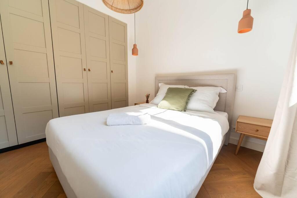 Superbe Deux Chambres, Centre Proche Port * Nizza